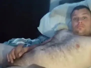 Chaturbate Live Sex Cam of bigdiktone