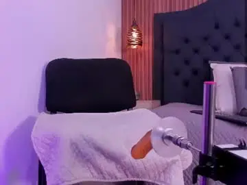 Chaturbate Live Sex Cam of hisoka_0