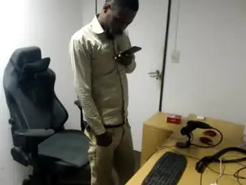 Chaturbate Live Porn of masterdomfuck
