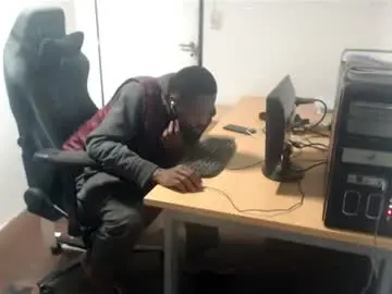 Chaturbate Live Porn of masterdomfuck
