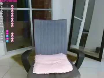 Chaturbate Live Sex Cam of johnlaytonn