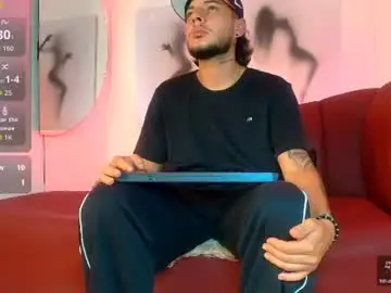 Chaturbate Free Porn Cam of smith_luxes777
