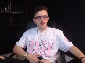 Chaturbate Live Porn of felixstark