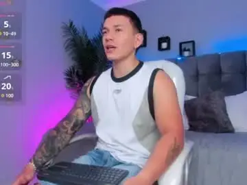 Chaturbate Nude Webcam of thomas_moon_