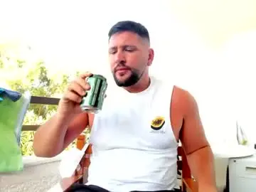 Chaturbate Live Sex Cam of gold_alpha_boy