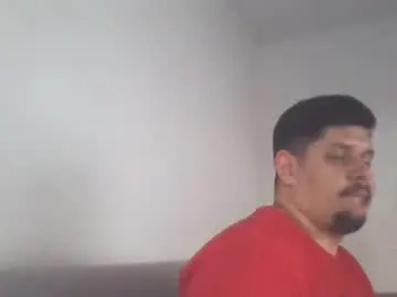 Chaturbate Live Sex of famousboy1