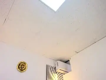 Chaturbate Free Porn Cam of lenny_knox2