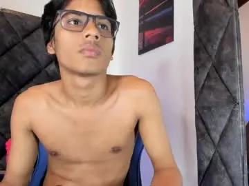 Chaturbate Live Porn of liamkron