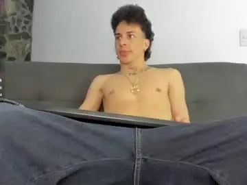 Chaturbate Private Sex Chat of maxxx_bigcock