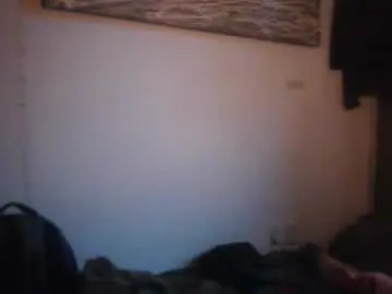 Chaturbate Live Sex Cam of tiddles12345