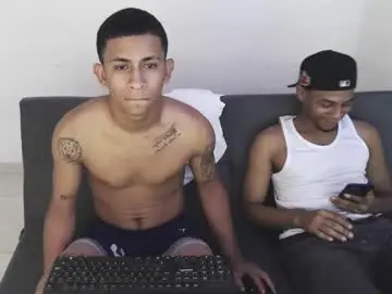 Chaturbate Live Porn of alphas_latins
