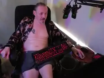 Chaturbate Free Porn Cam of ibrichyrich