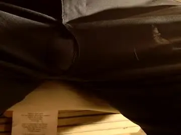 Chaturbate Nude Webcam of dickmdwna1
