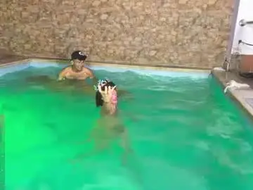 Chaturbate Sex Cam of kinkyhousexxx