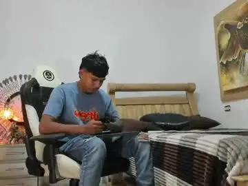 Chaturbate Live Porn of mr_stiven_