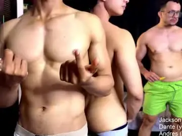 Chaturbate Live Porn of teddybear_07