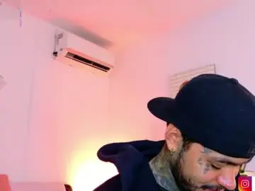 Chaturbate Adult Video Chat of jordansmiith_