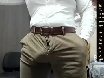 Chaturbate Free Porn Cam of roccoblack02