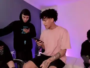 Chaturbate Live Porn of handsomeboys19