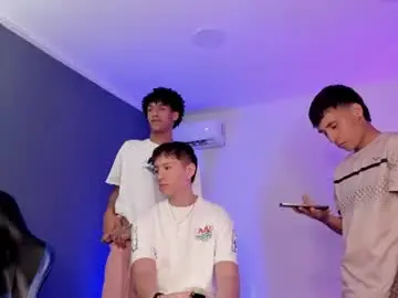 Chaturbate Live Sex of handsomeboys19