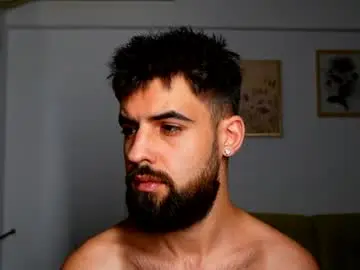 Chaturbate Adult Video Chat of hairyrobxxx