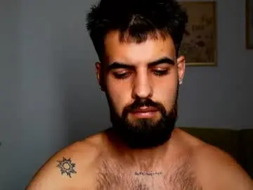Chaturbate Best Webcam of hairyrobxxx