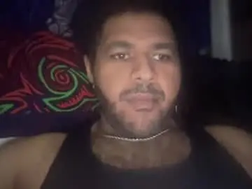Chaturbate Nude Webcam of aliensuperstar423