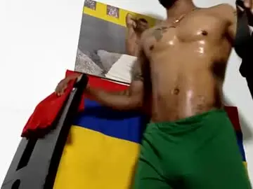 Chaturbate Sex Cam of lucascastrohot