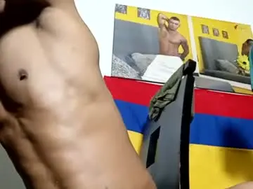 Chaturbate Free Porn Cam of lucascastrohot