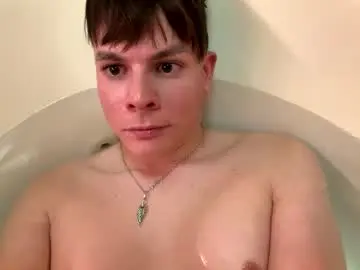 Chaturbate Nude Webcam of michaeltwinkboy
