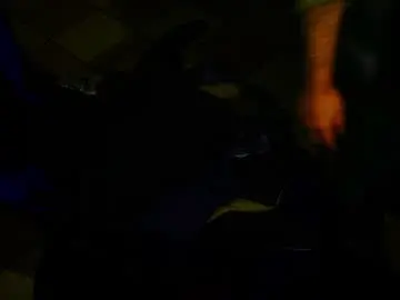 Chaturbate Live Sex Cam of maitai42
