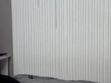 Chaturbate Free Live Porn of sky_hunter