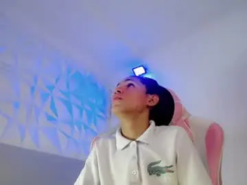 Chaturbate Live Sex Cam of sombra_18