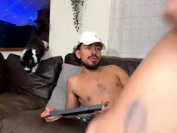 Chaturbate Adult Webcams of aaron_wheel
