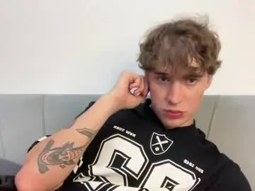 Chaturbate Live Sex of kevin_martin8