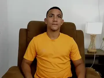 Chaturbate Free Live Porn of chris_arthus