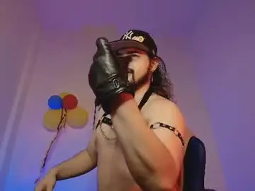 Chaturbate Free Live Porn of derek_vow