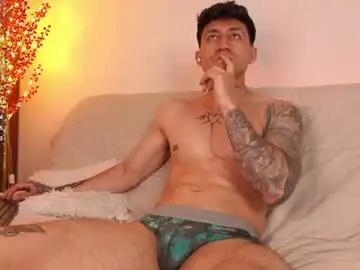 Chaturbate Nude Webcam of latin_green_eyes_