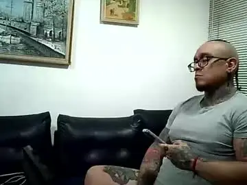 Chaturbate Sex Chat of ayrton_naffah2