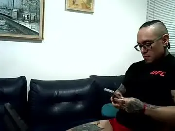 Chaturbate Sex Chat of ayrton_naffah2