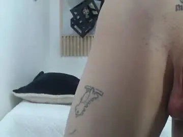 Chaturbate Live Porn of cry_thereal
