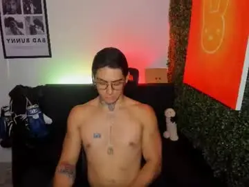 Chaturbate Free Porn Cam of simon_cortes
