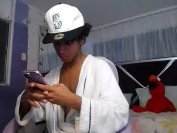 Chaturbate Best live sex cam show of santy_bigcock_01