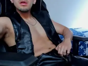 Chaturbate Watch Live Sex Cams of tommy_bred