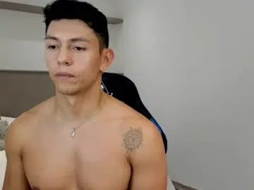 Chaturbate Private Sex Chat of adrian_del_mar