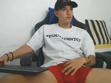 Chaturbate Free Porn Cam of jake_shadow14