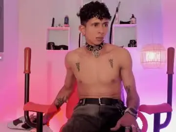 Chaturbate Live Porn of maximoking26