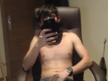Chaturbate Live Sex Cam of kikelargo22