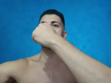 Chaturbate Live Porn of muscularmaster