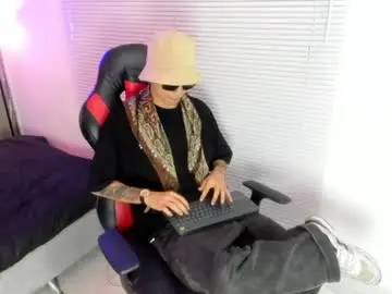 Chaturbate Live Sex of cameron_lux4